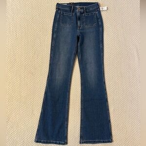 NWT Gap 70’s flare. Tall size.